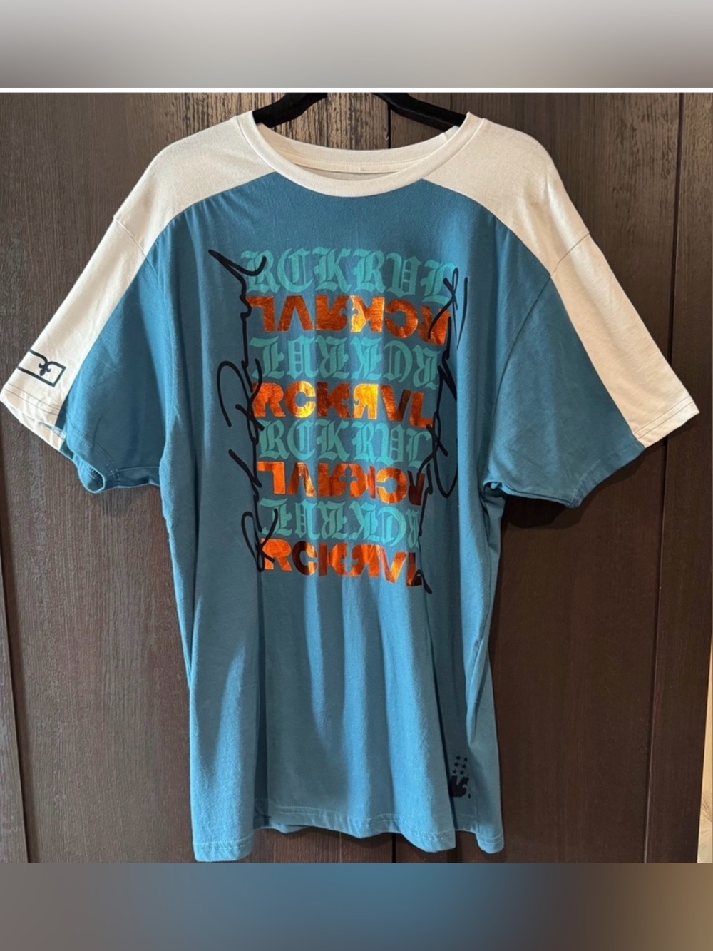 Rock Revival Men’s T-Shirt Size Medium